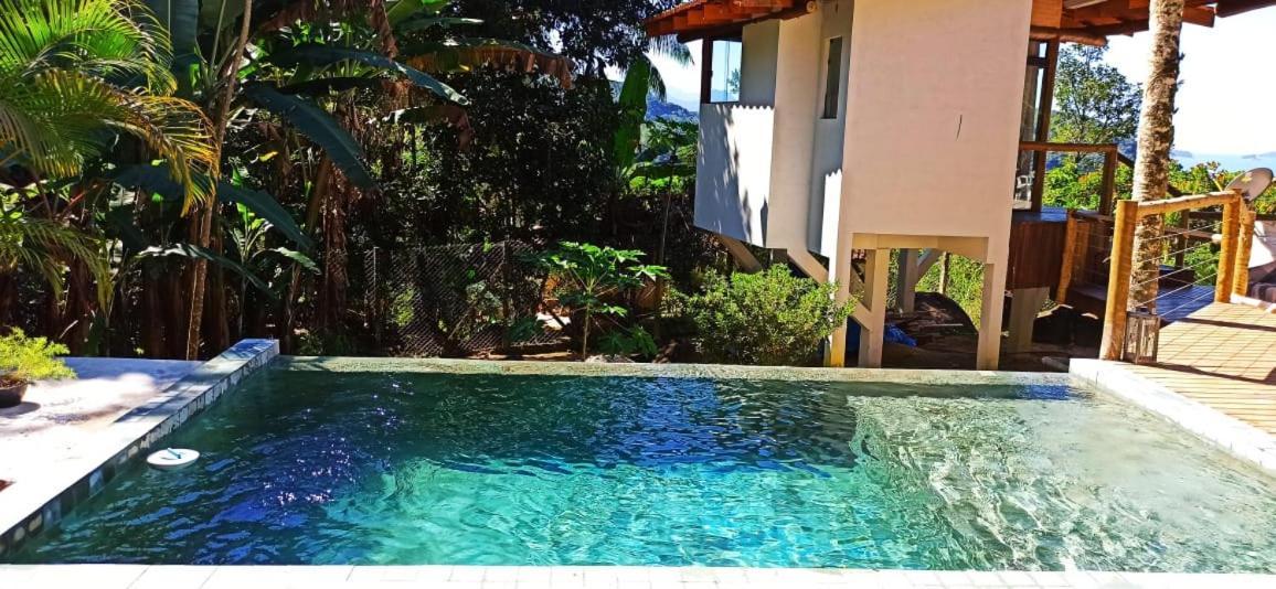 אובטובה Haleiwa Chales E Suites - A Guest House Do Prumirim מראה חיצוני תמונה